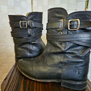 Frye Shirley Short Leather Boot Womens Size 8 Black